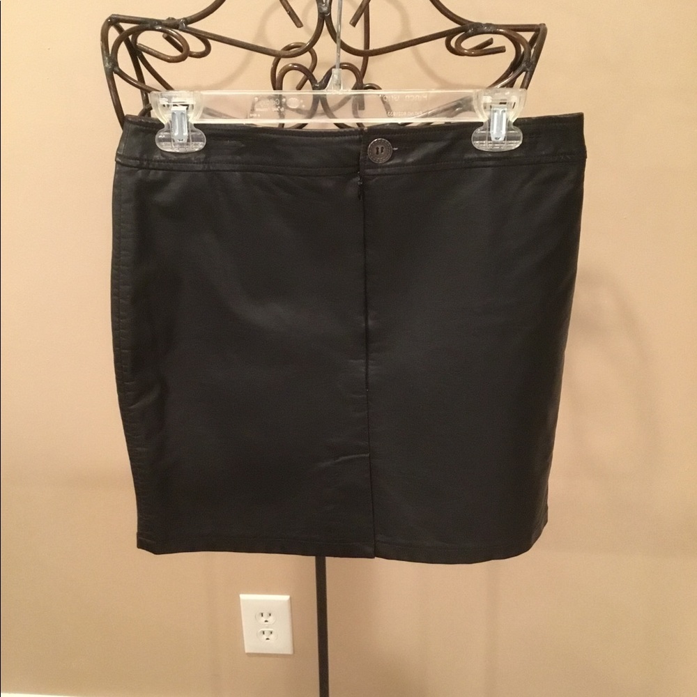 SOLITAIRE LOS ANGELES SKIRT